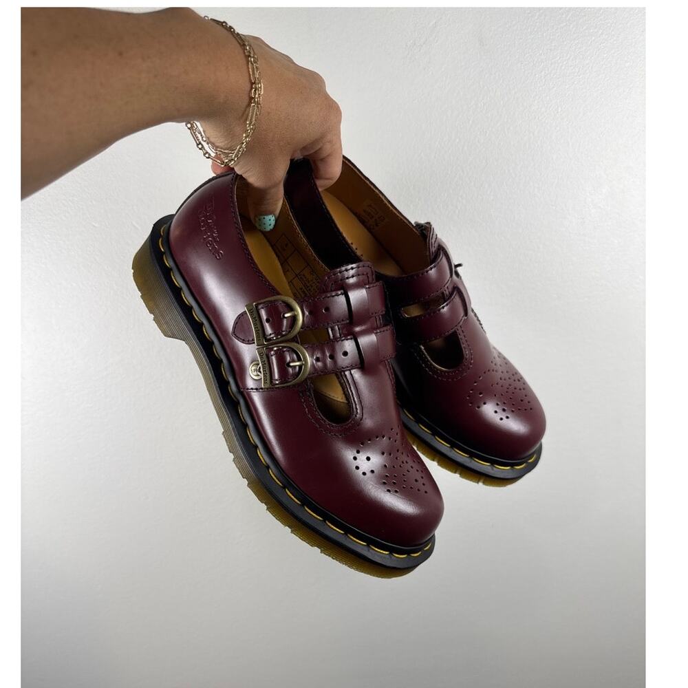 Dr. Martens 8065 Mary Jane Smooth Leather Loafer in Burgundy, Size 7